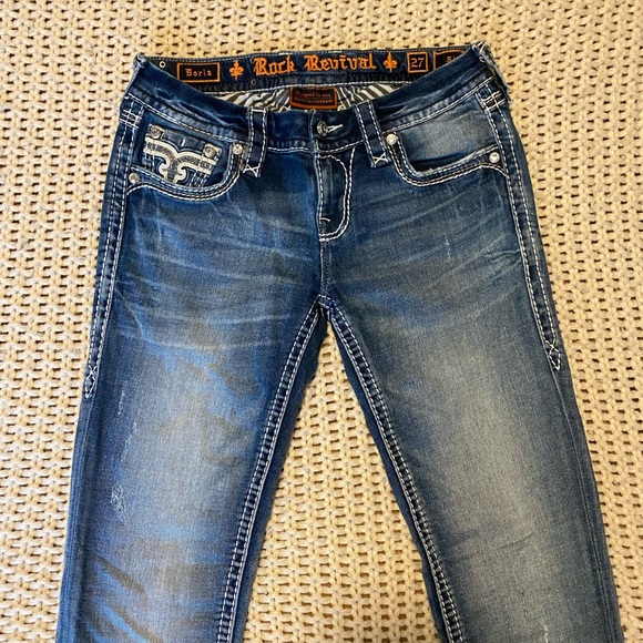 Rock Revival Skinny Jeans - Picture 2 of 3